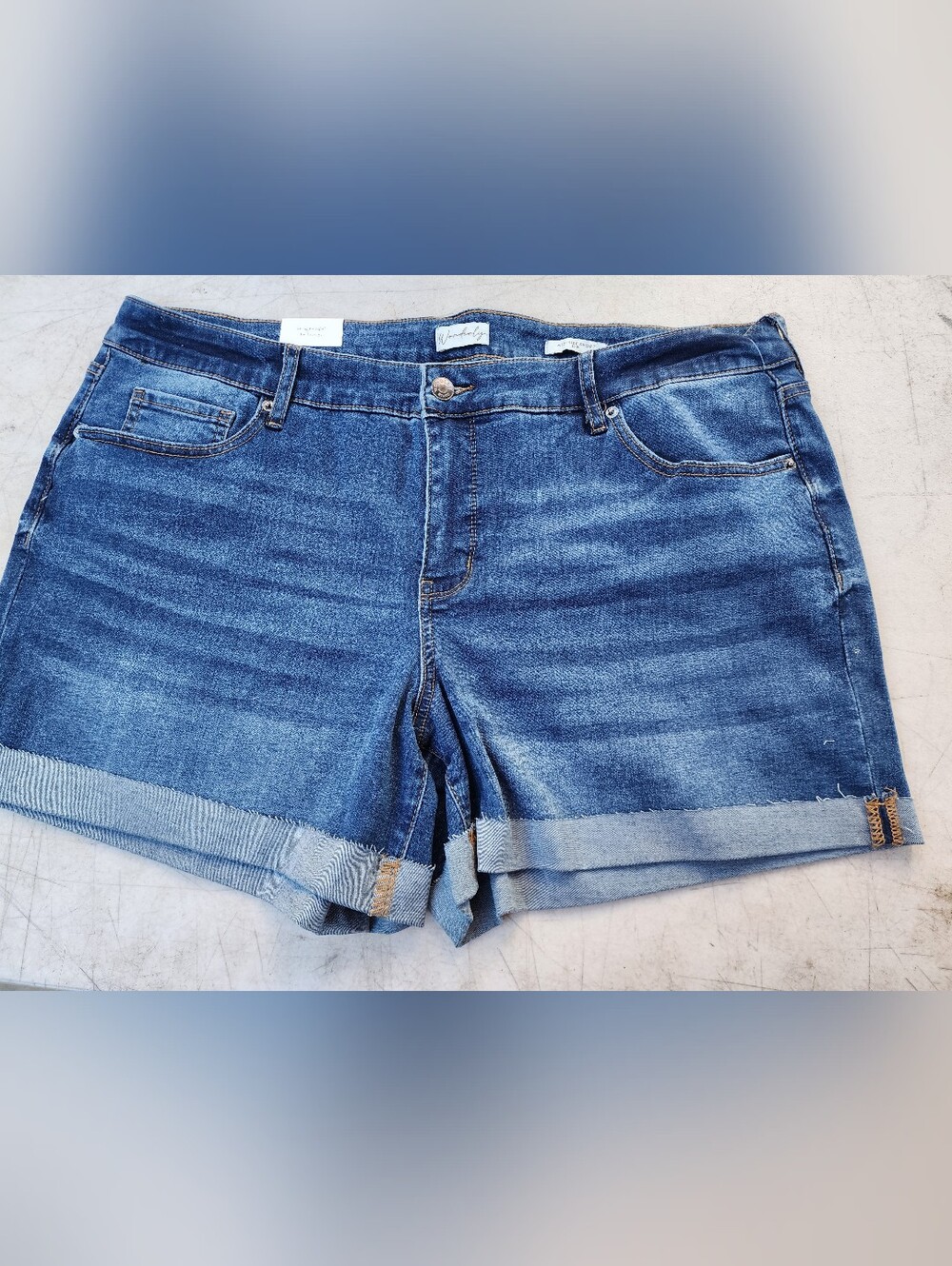 Wonderly Denim Cuffed Women's Shorts - Blue Sz 18